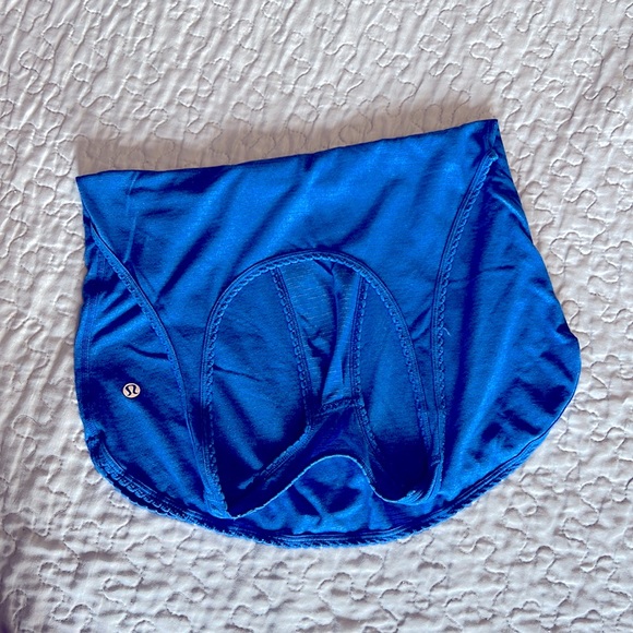 Lululemon tank top - size 4 - bright blue - Picture 2 of 2